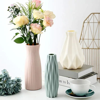 Vase Moderne Nordique en Plastique – Décoration Élégante Blanc, Rose & Vert